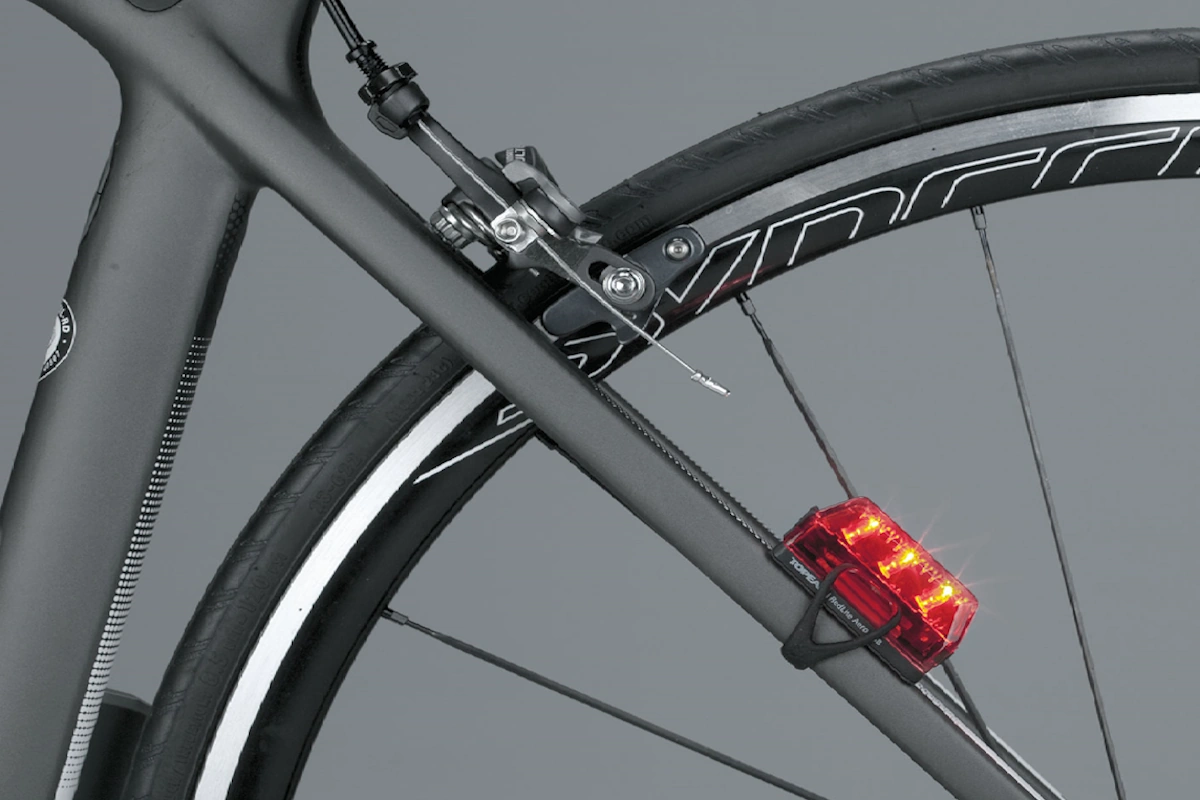 Luz trasera bicicleta Topeak RedLite Aero USB - Imagen 3