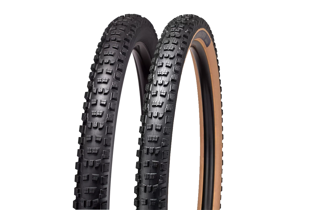 Neumático trasero de trail Specialized Eliminator GRID Trail T7 TLR: rodadura rápida, tracción segura en curvas y control en terreno técnico. Carcasa GRID Trail 60 TPI con protección antipinchazos y compuesto GRIPTON® T7. 27.5x2.4 y 29x2.4.