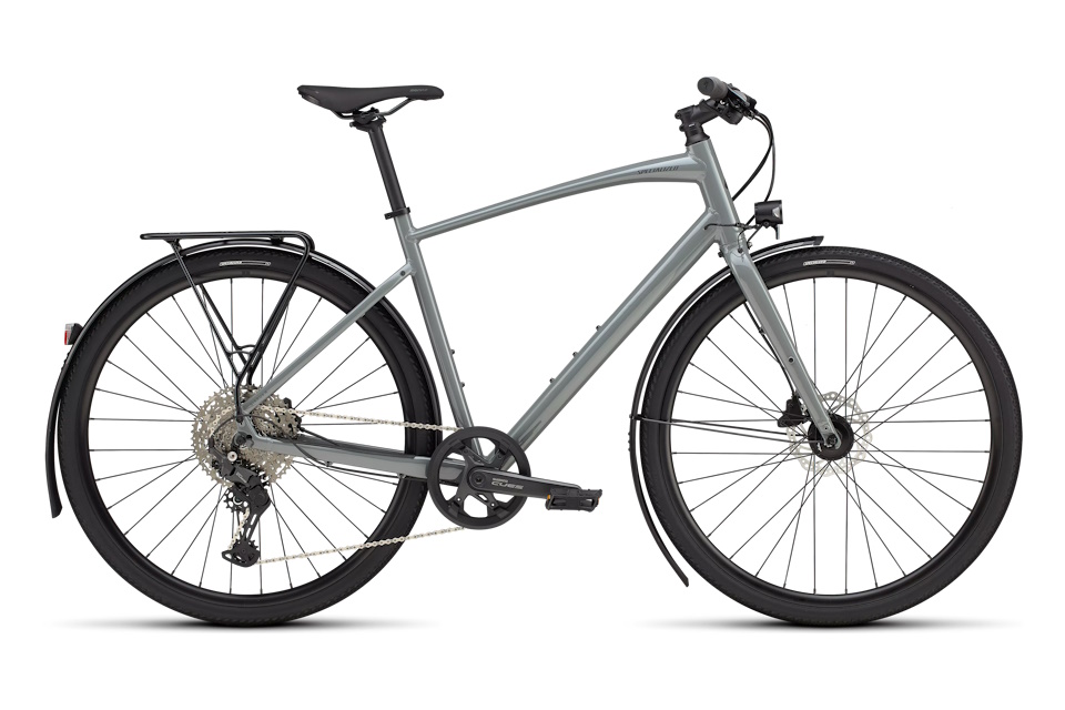 "Descubre la Specialized Sirrus X 3.0 EQ 2025, la bicicleta perfecta para cualquier terreno. Con un diseño ergonómico y características de alto rendimiento, esta bicicleta híbrida combina comodidad y agilidad. Equipado con una transmisión de 11 velocidades y frenos hidráulicos, cada paseo promete ser una experiencia placentera y segura. ¡Prepárate para explorar nuevos caminos!"