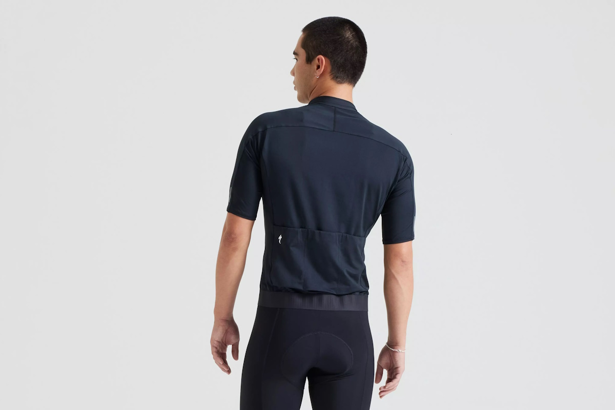 Maillot de Manga Corta Specialized Foundation Hombre – Estilo Brillante, Confort y Sostenibilidad para Ciclistas Exigentes - Black - Imagen 5