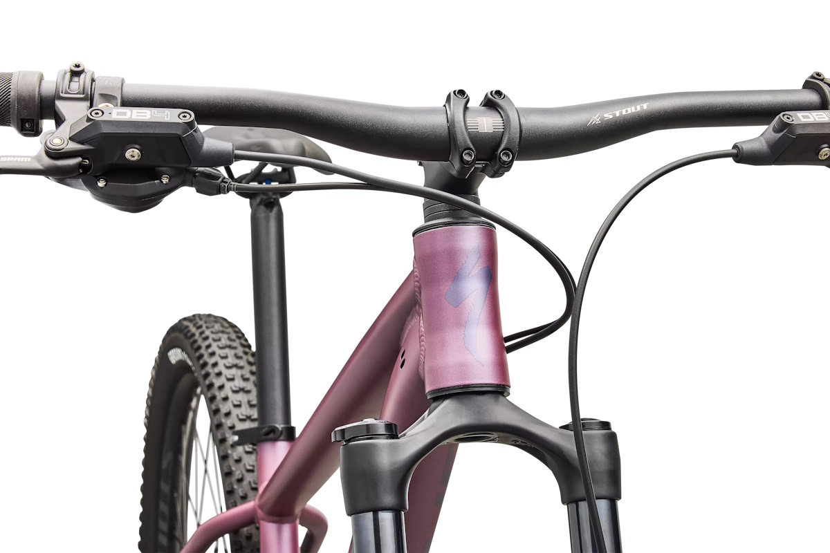 Comparativa Rockhopper Expert KH, Expert y 2026: cuadro A1 alloy, SRAM NX 12v, frenos DB4 4-pistones. MTB trail Specialized auténtica.