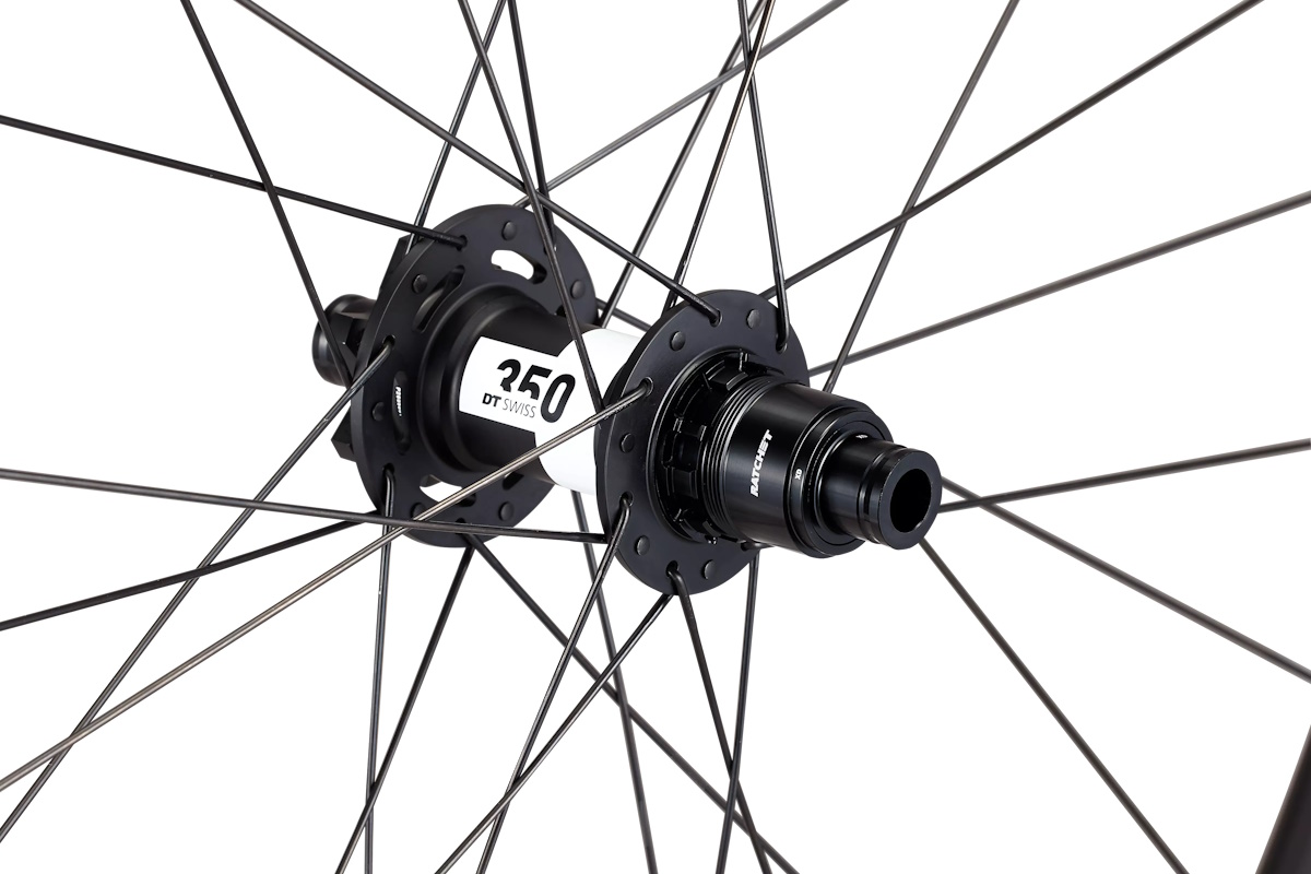 Specialized Roval Traverse Alloy 350 6B | Ruedas MTB trail resistentes | Máxima tracción y durabilidad para ciclistas competitivos - Imagen 6