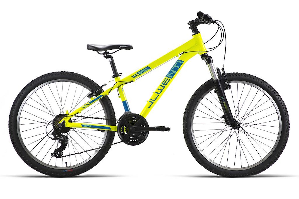 Bicicleta JL Wenti RC200 26" de aluminio con barra alta MTB. Transmisión 1x7 con doble mando Shimano, V‑brake, ruedas aluminio interior negro, potencia ahead, pedalier sellado y bielas plastificadas.