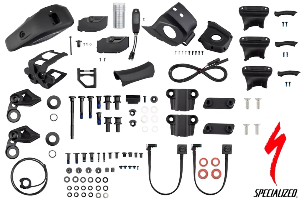Kit de servicio retail para mantenimiento de Turbo Levo Gen.3. Incluye TCU MasterMind, cableado motor-batería, sensor de velocidad, mando Trail Remote y más recambios. SKU:S219900039