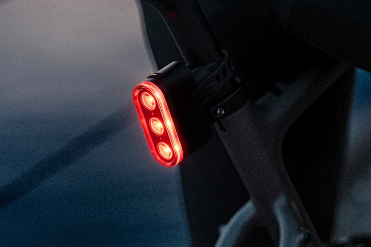 Luz trasera bicicleta Ravemen TR600 600 lúmenes USB-C - Imagen 2